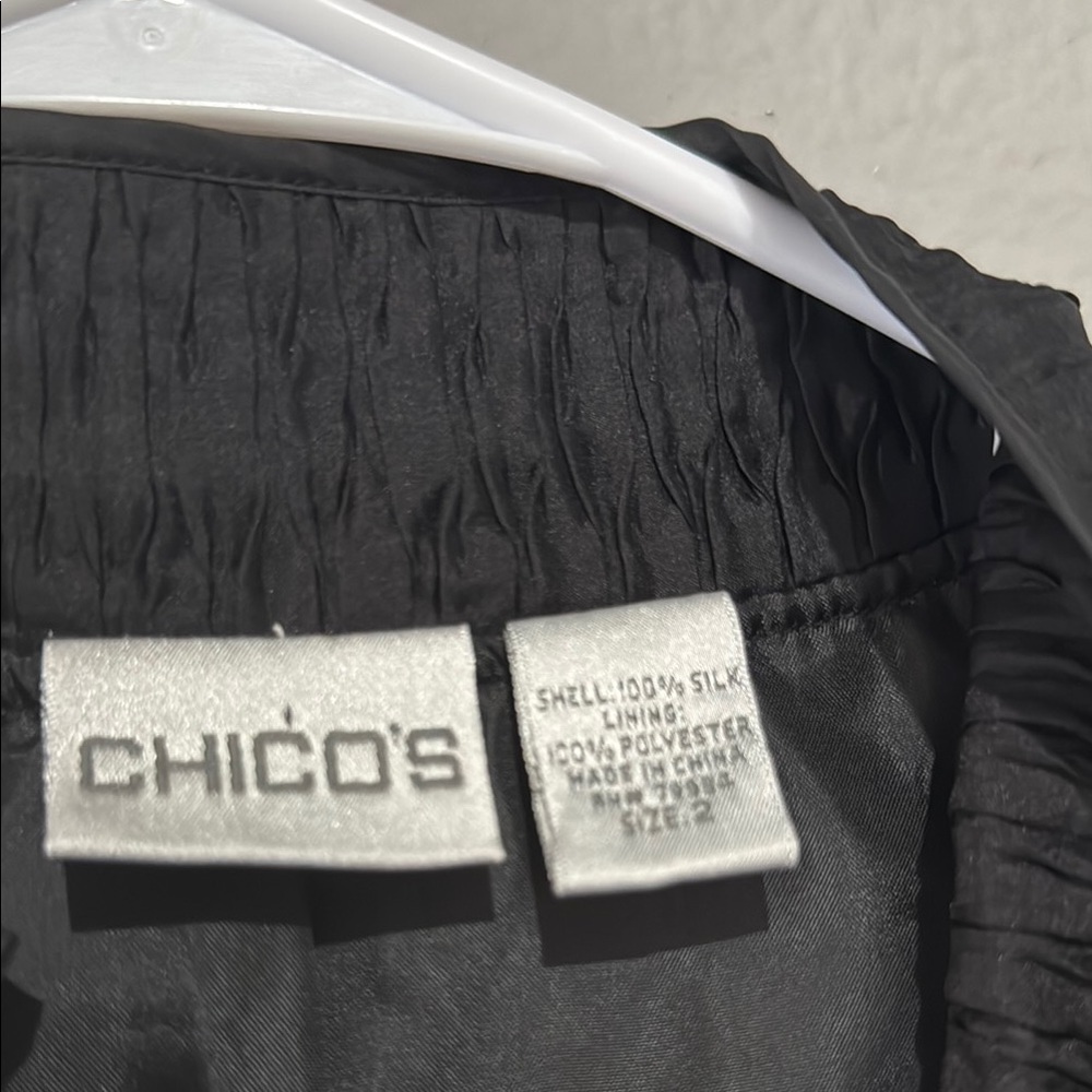 Chico's Black Blazer 💯 SILK textured evening jacket lightweight - Picture 2 of 7